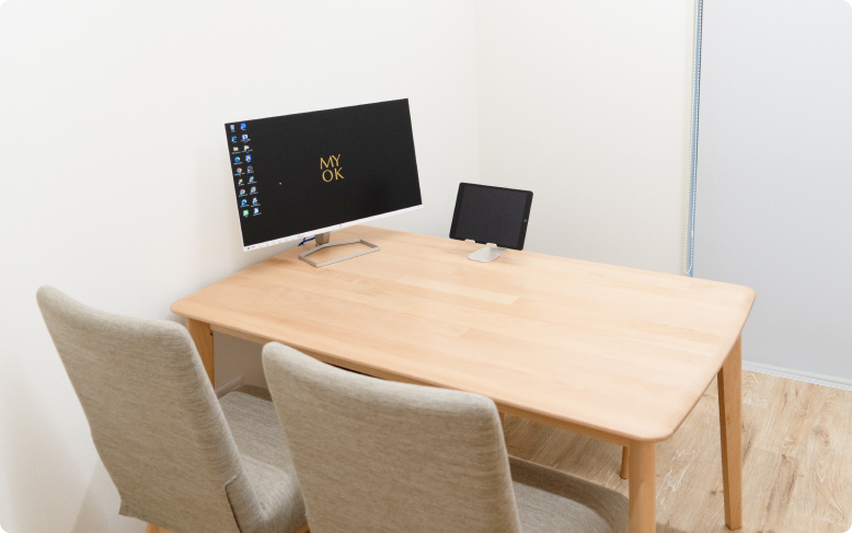 個室のカウンセリングルーム